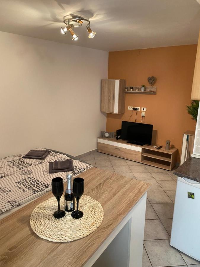 Apartment Rey Piran Exterior photo